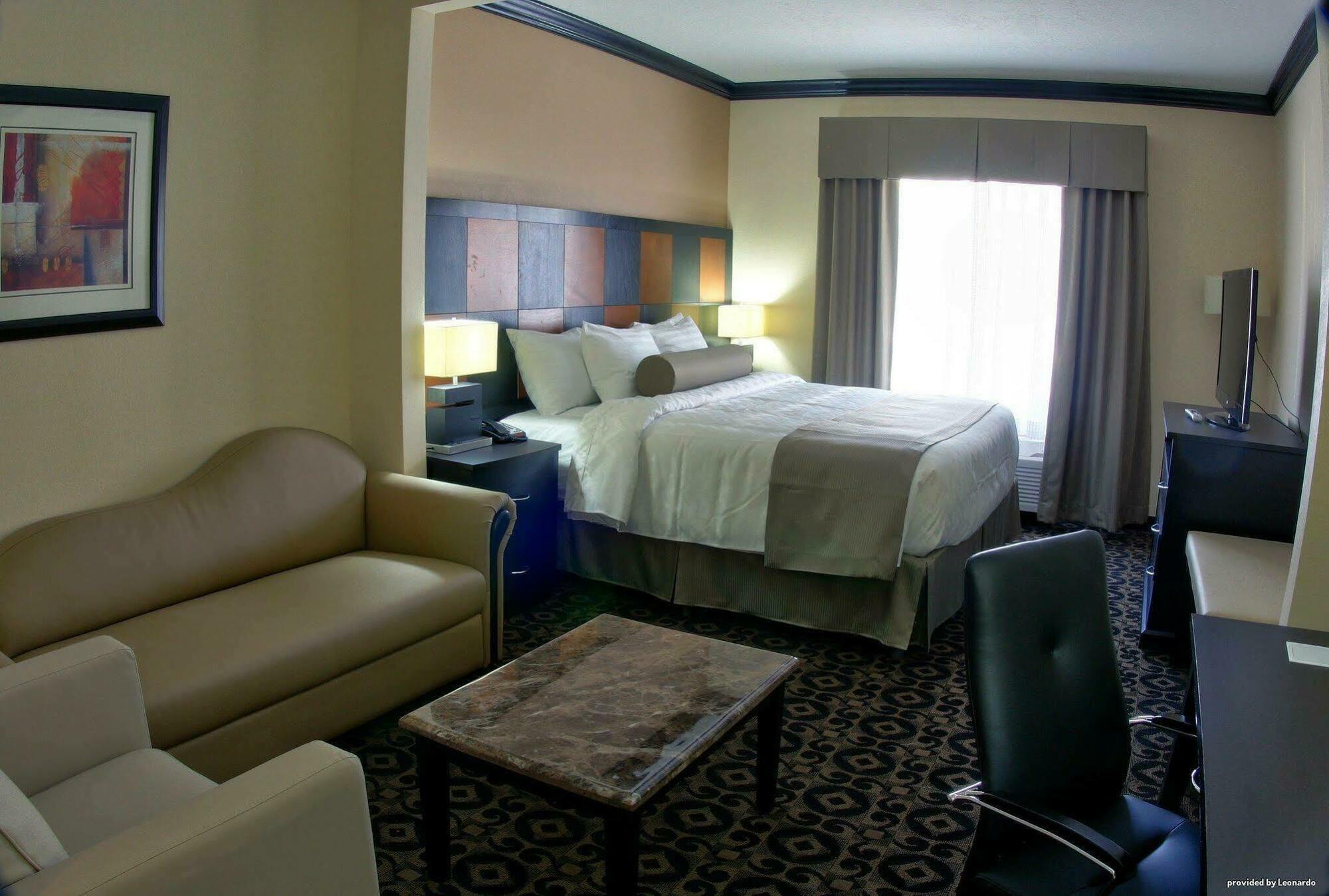 Best Western Plus Airport Inn & Suites Salt Lake City Room photo